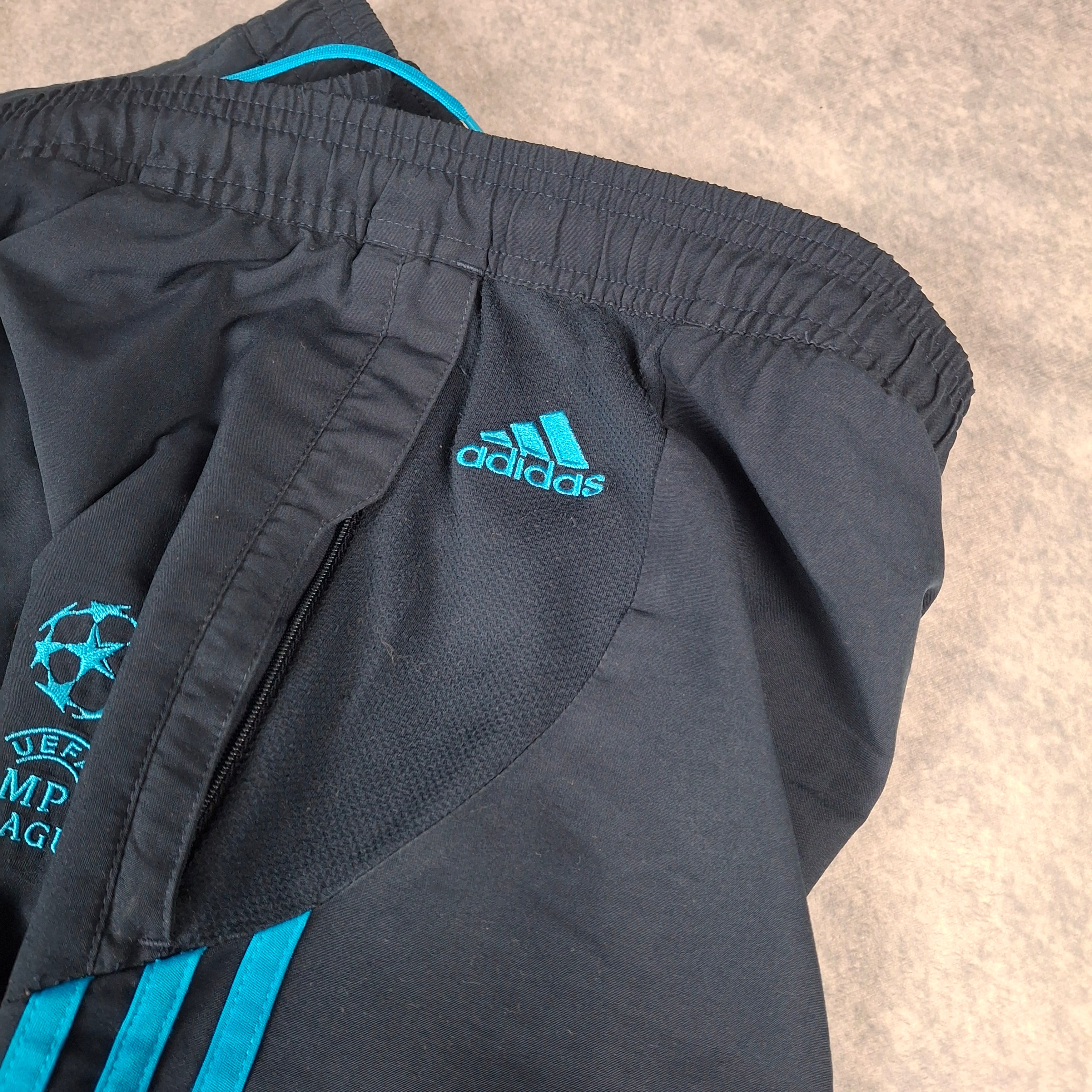 Real Madrid Tracksuit (L)