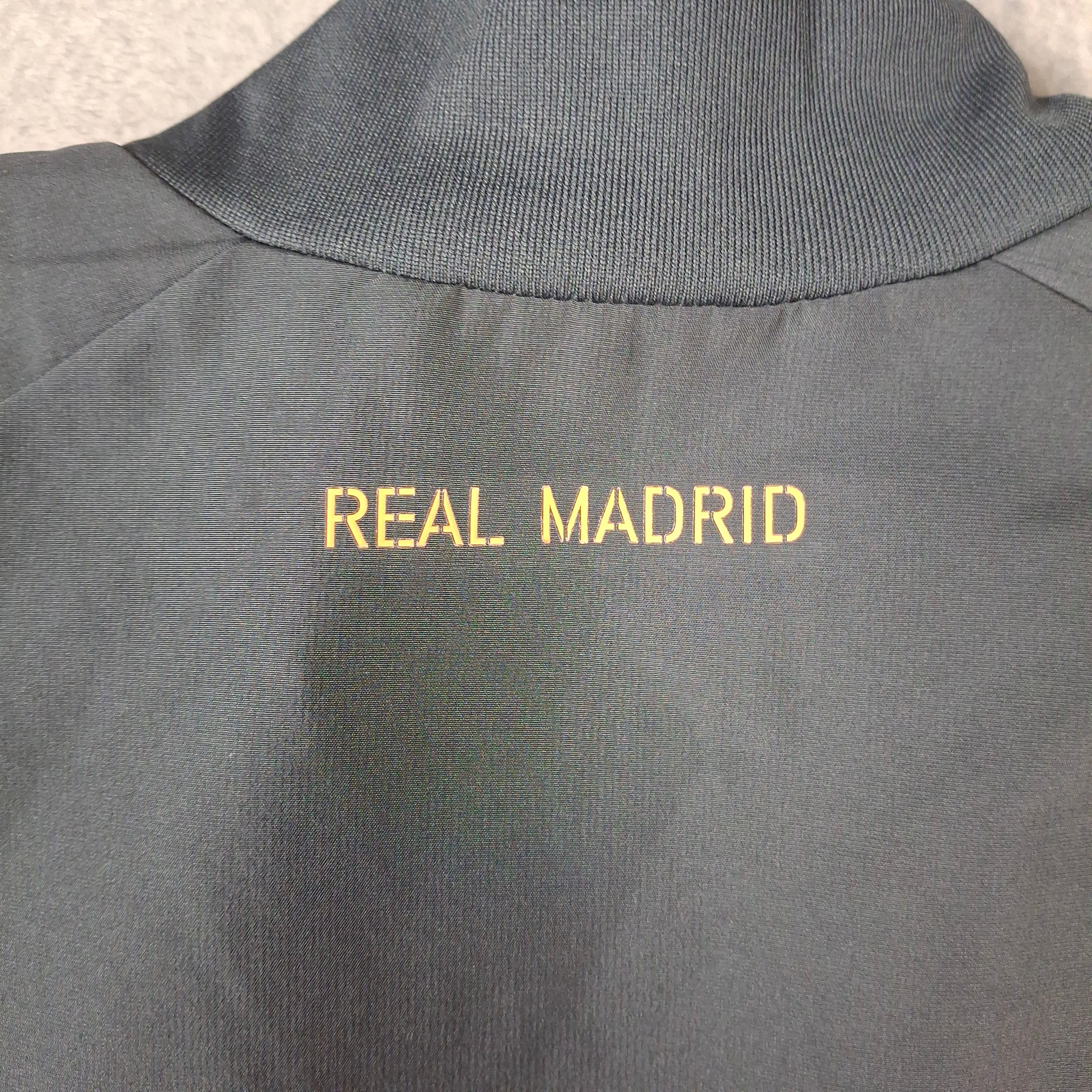 Real Madrid Tracksuit orange (L)