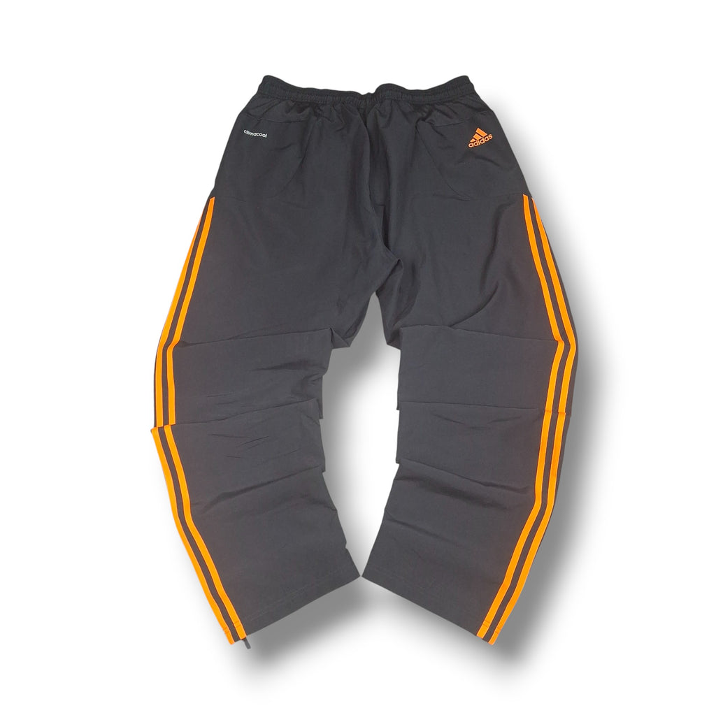 Real Madrid Tracksuit orange (L)