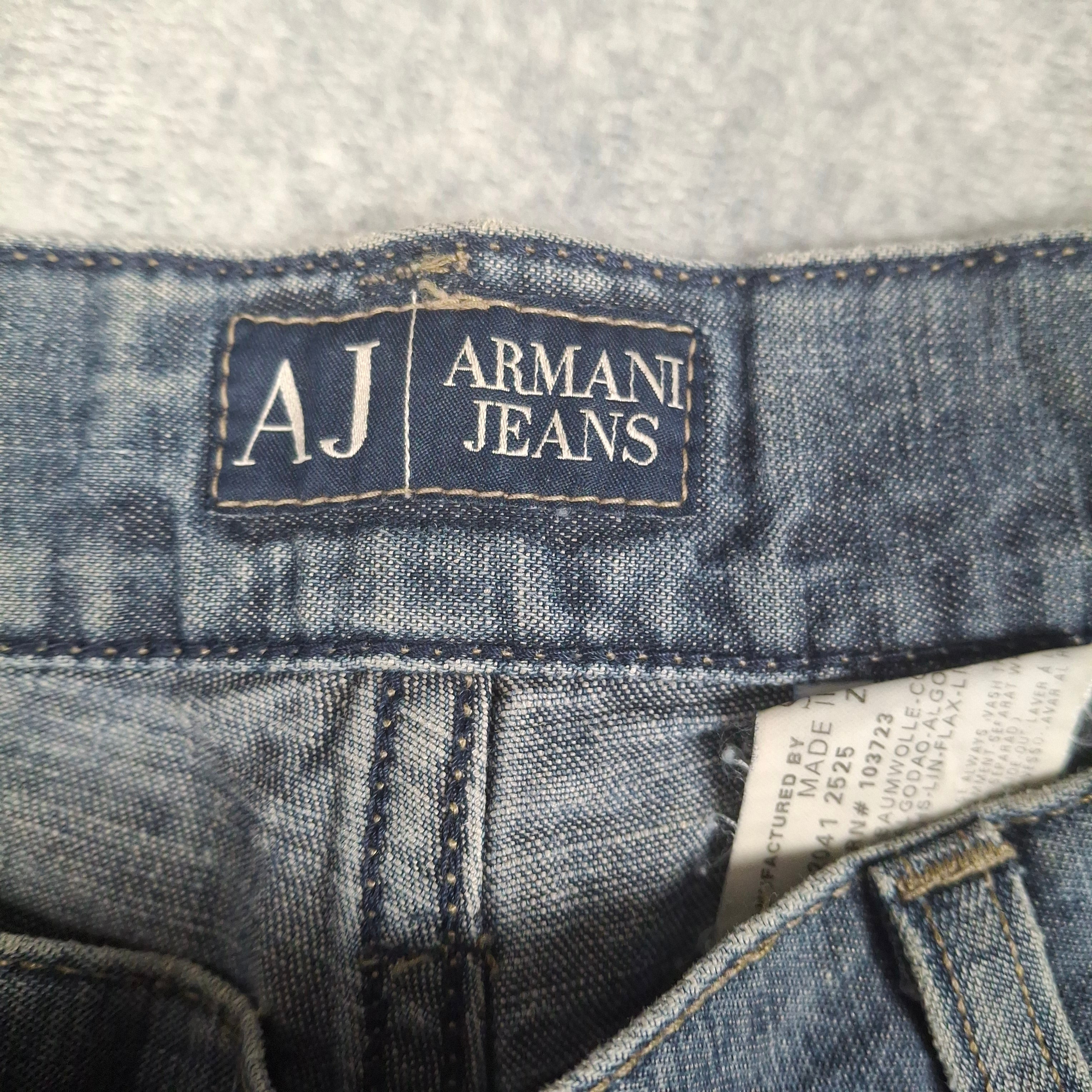 Armani Vintage Jeans (M)