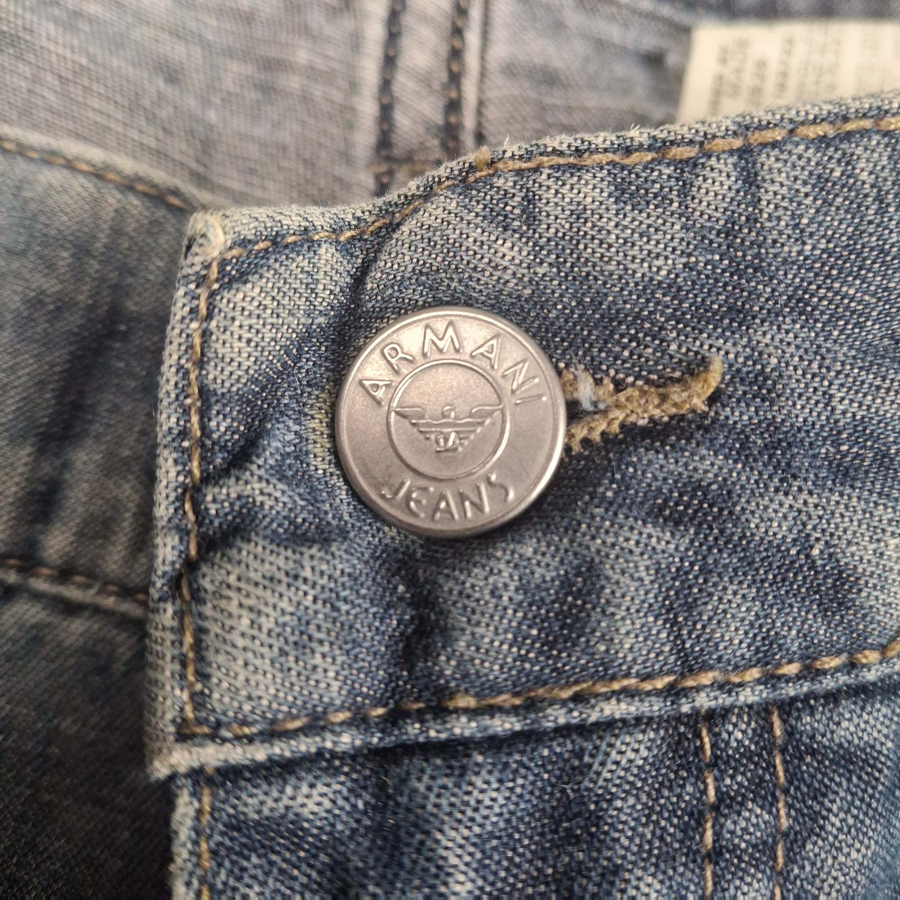 Armani Vintage Jeans (M)